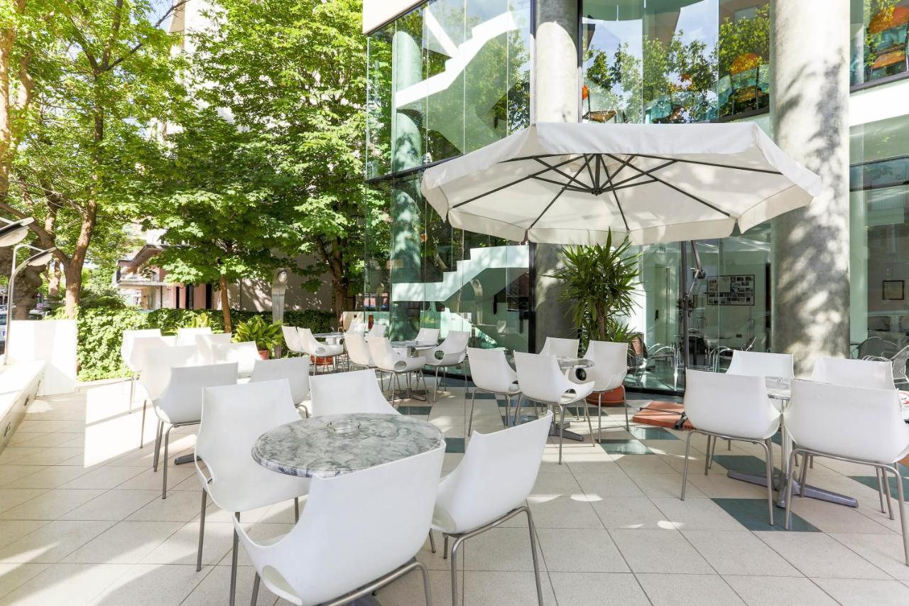 Hotel Ali D'Oro Ріміні Екстер'єр фото